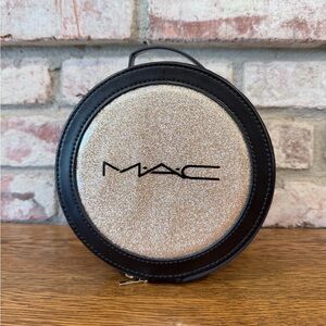 MAC Cosmetics Beauty Case Round Eyeshadow Sparkle Glitter
